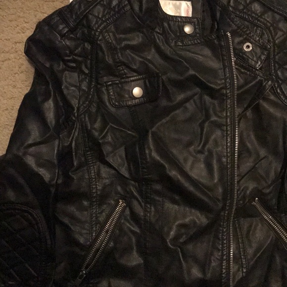 Jacket - Picture 3 of 5